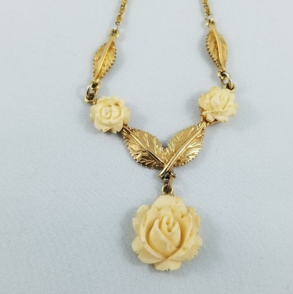 1930s Carved Celluloid Ivory Roses Gold-tone Leaves  Lavalier Necklace